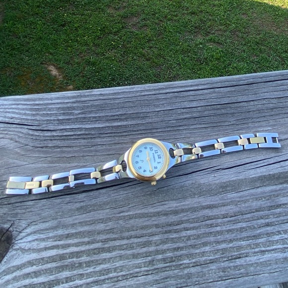 Fossil F2 watch silver and gold link watch ES-9064 - Picture 5 of 8